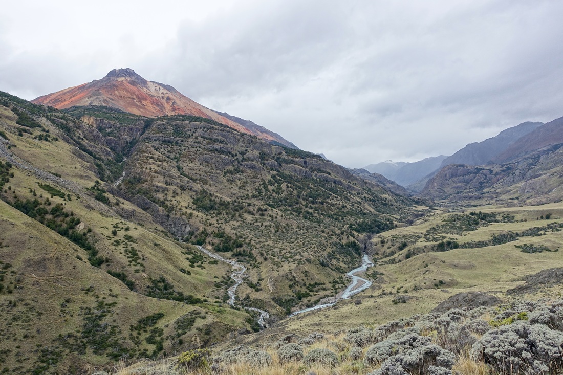 Cerro Pintura on the Aviles Valley hike