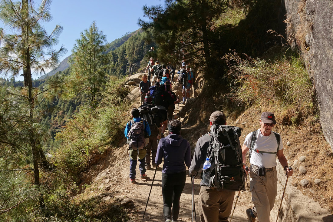 Crowded trails en route to Everest Base camp in Nepal