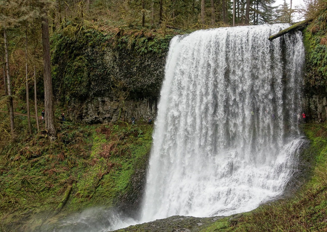 Middle North Falls in Oregon on the Trail of Ten Falls