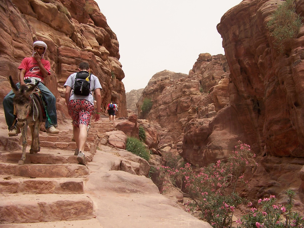 Monastery hike in Petra Jordan