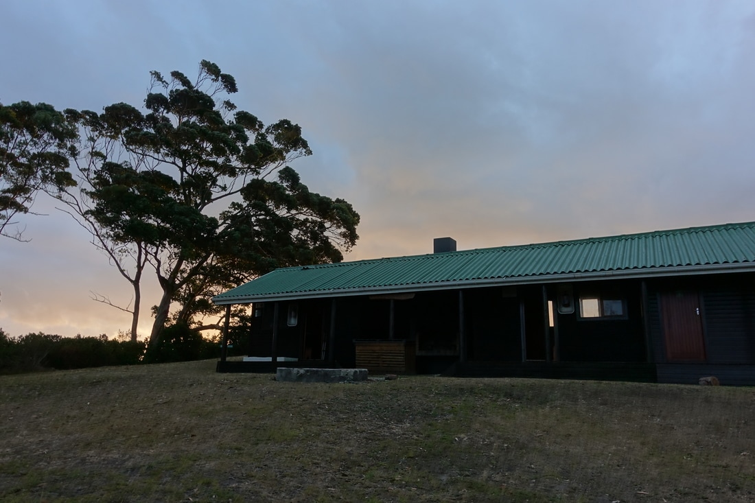 Sinclair hut on the Harkerville coastal hiking trail