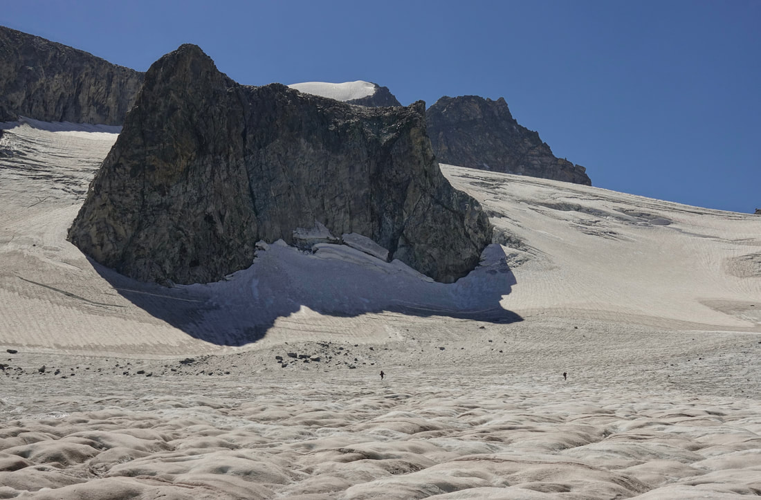Gannett Glacier crossing below Gannett Peak in the Wind River Range of Wyoming