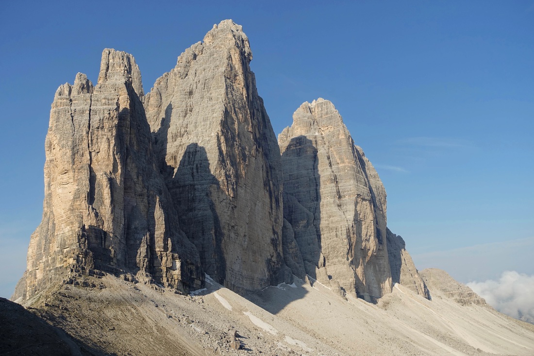 Tre Cime di Lavaredo hike in the dolomites of Italy