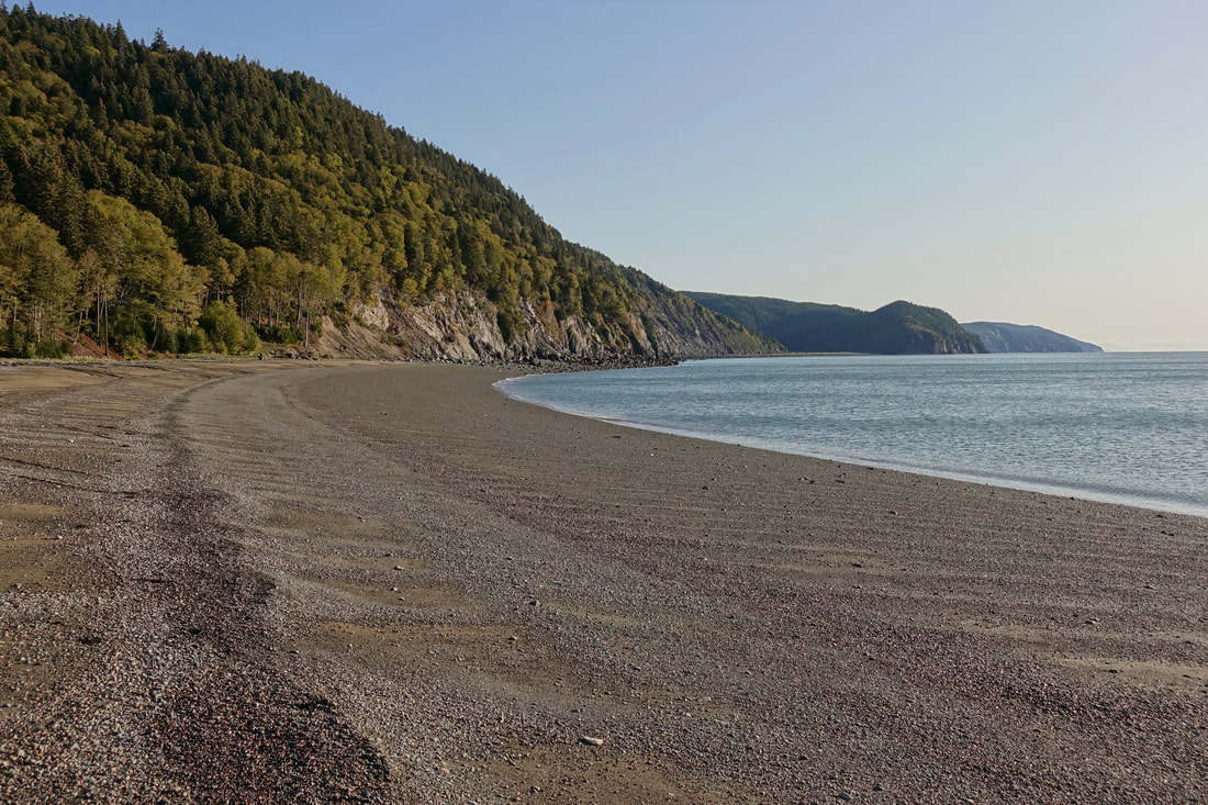 Low tide route from Martin's head to Goose Creek on the Fundy Footpath